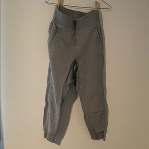 Size 2 Lululemon Cropped Sweatpants